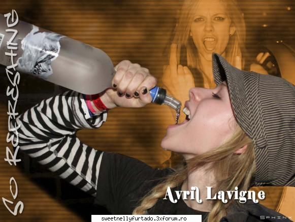 Avril Lavigne - ms pup dulce!!!!!!! - Alte vedete